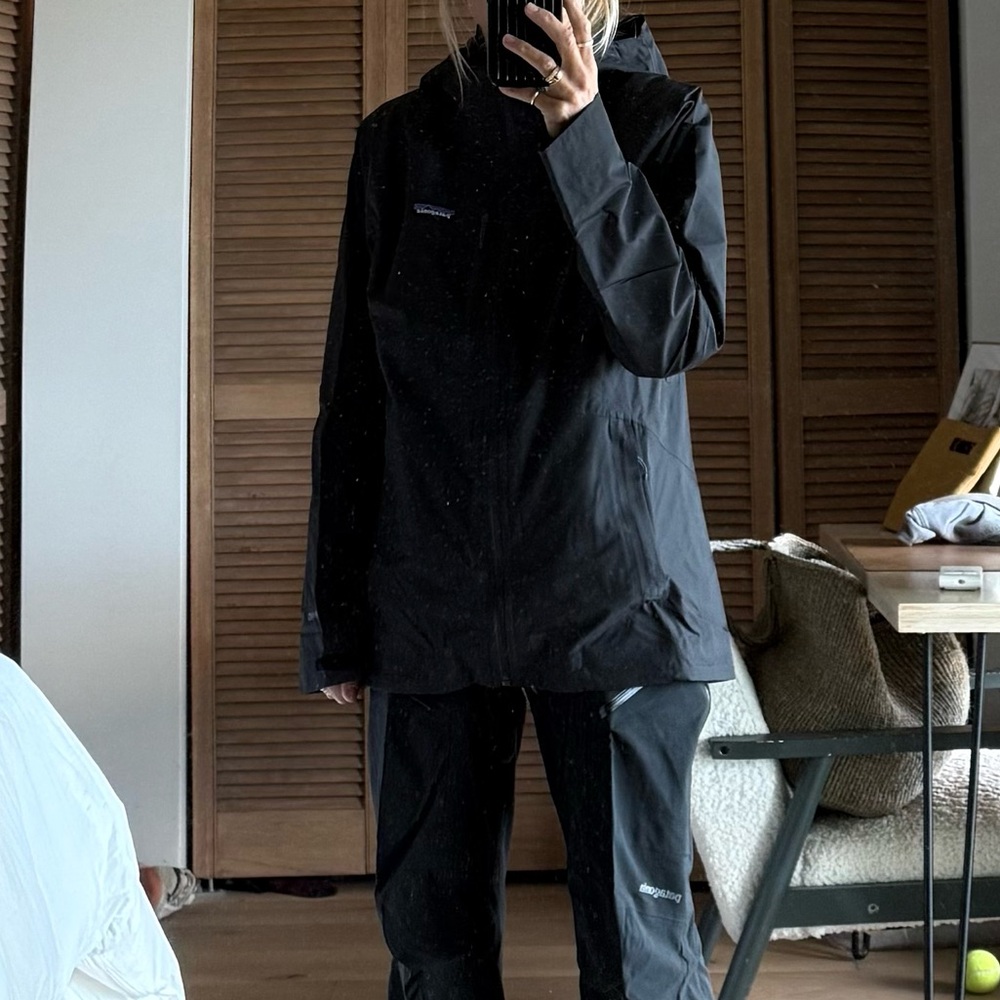 NEW Patagonia Powder Town Jacket - Black - S
